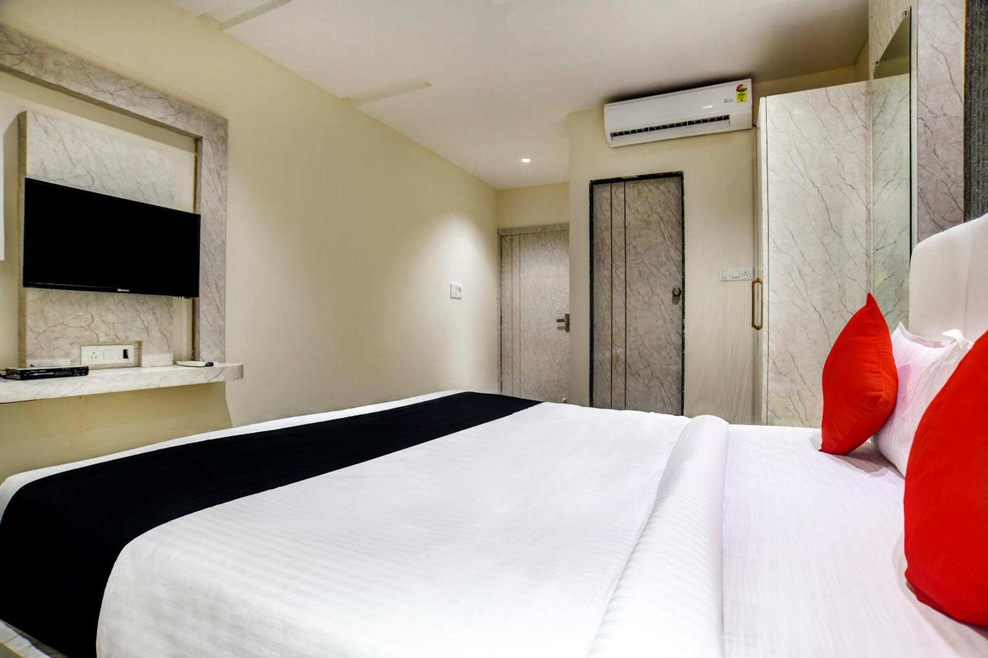 Hotel Capital O Abri Krishna Indore Zewnętrze zdjęcie